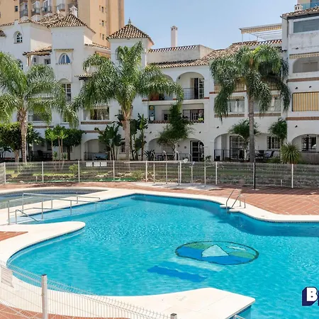 Three Hundred Metres To By Better Bookings Apartament Benalmádena